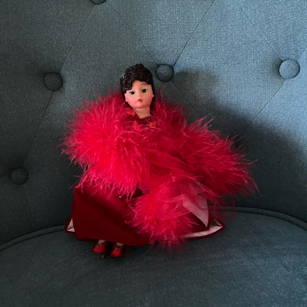 Madame Alexander Scarlett